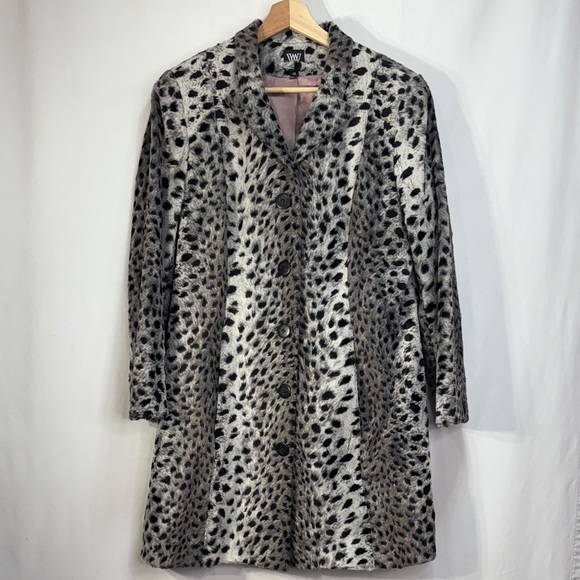 🐛 Worth Black and Gray snow leopard faux for long Blazer - Picture 1 of 8